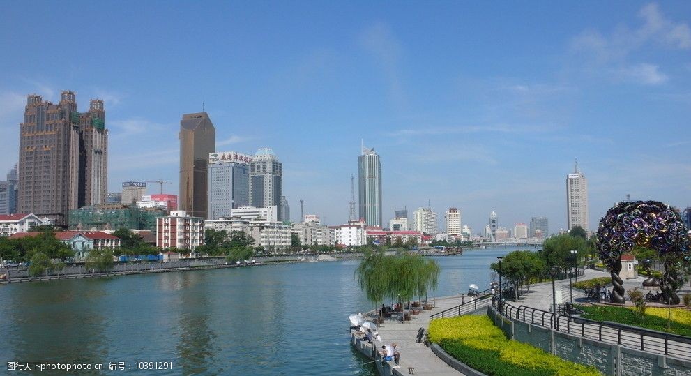 海河 城市 垂钓 泰达大厦 天津大场景城市风光 建筑景观 自然景观