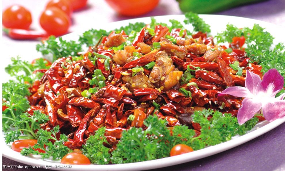 关键词:重庆辣子鸡非高清 重庆 辣子鸡 热菜 家常菜 传统美食 餐饮