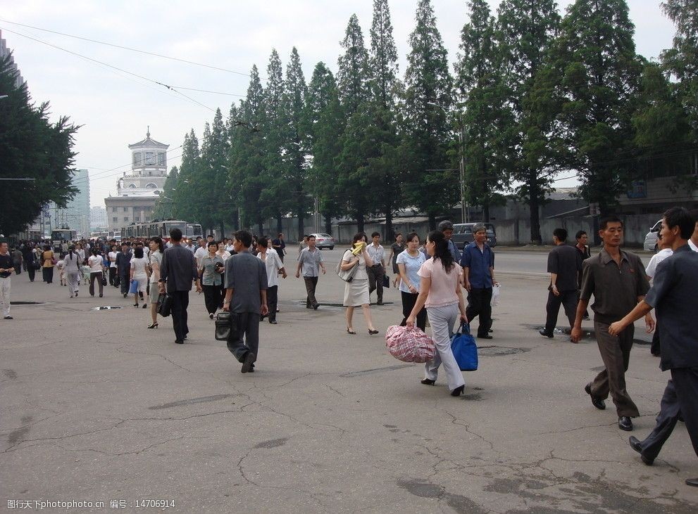 关键词:朝鲜街头 街景 朝鲜 平壤 国外旅游 旅游摄影 摄影 72dpi jpg