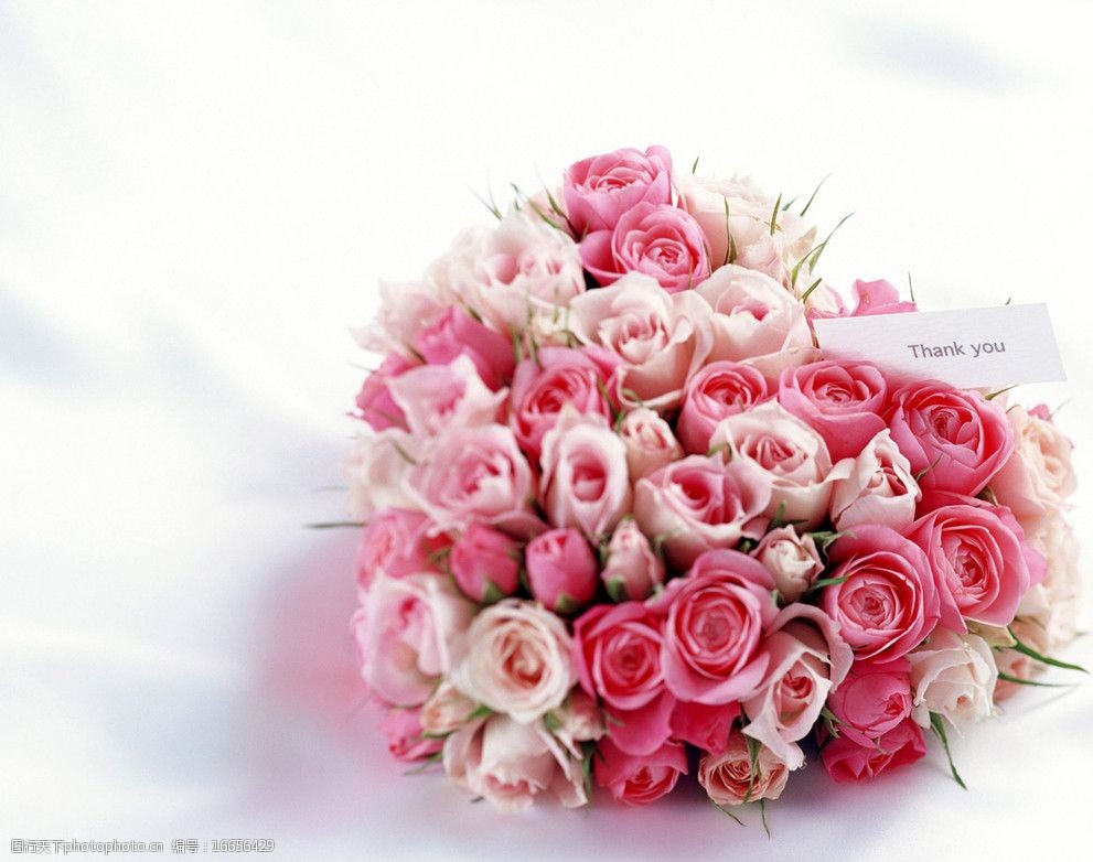 关键词:心形玫瑰花束 心形 玫瑰 多色 花束 婚礼 婚庆 浪漫 花草 生物