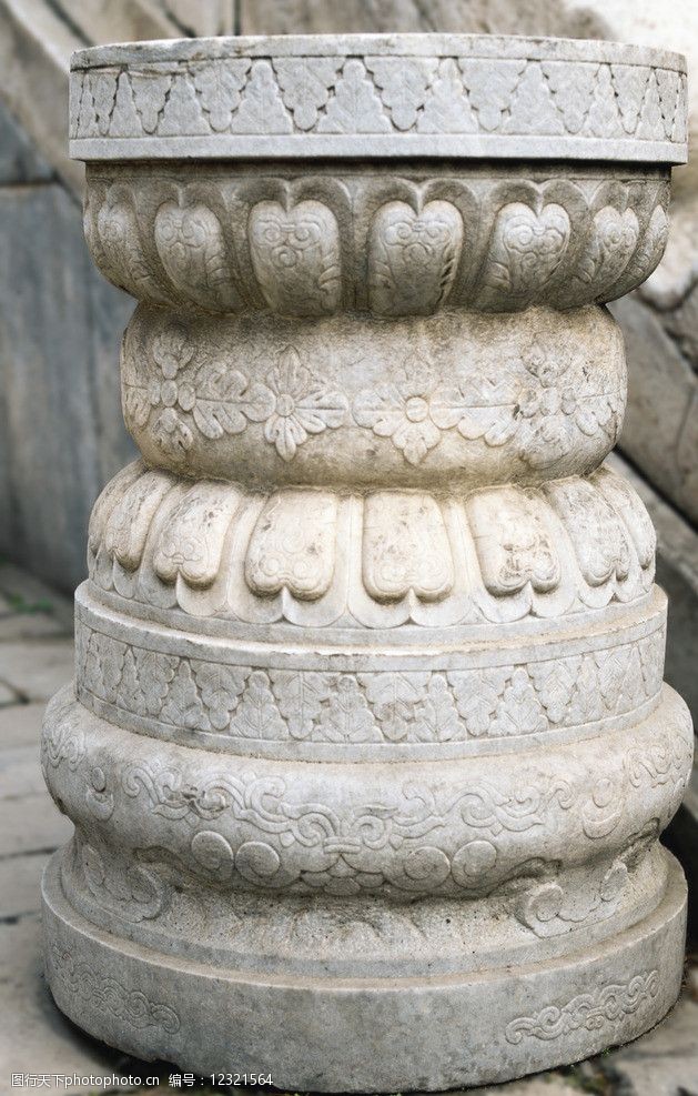 关键词:圆形石座 莲花纹 圆形 石头 石雕 石座 石墩 石墩石座 建筑