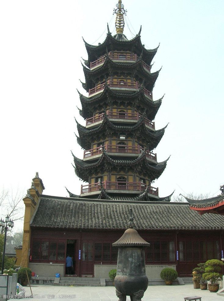 关键词:鸡鸣寺药师塔 南京鸡鸣寺 药师塔 高塔 香炉