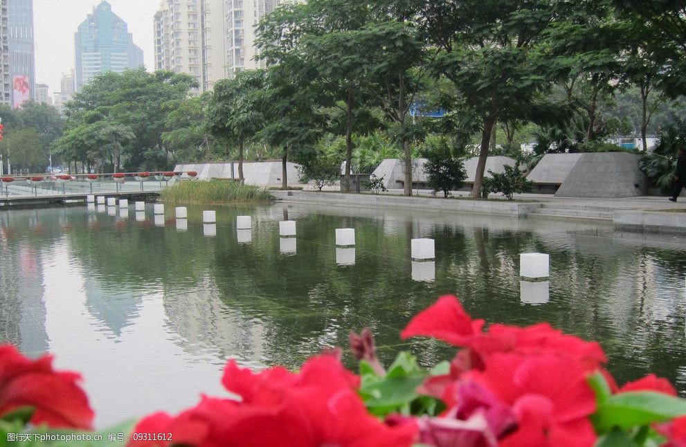 深圳南山天利商务广场水景图片