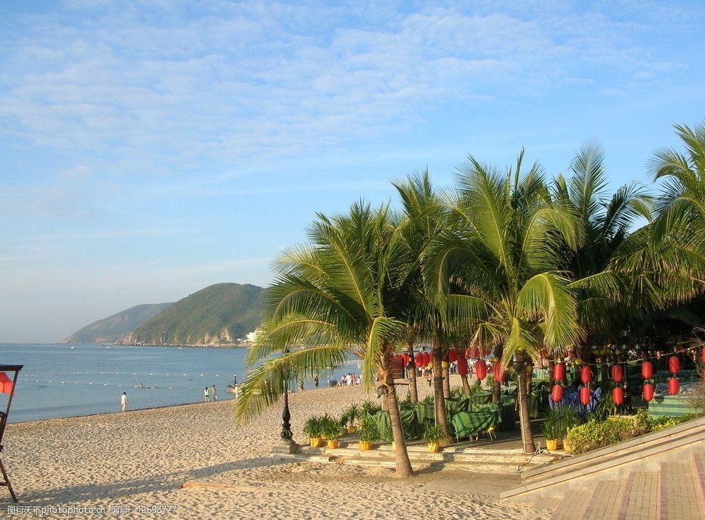 海南大东海景区 海南 大东海 景区 蓝天 大海 沙滩 椰子树 自然风景