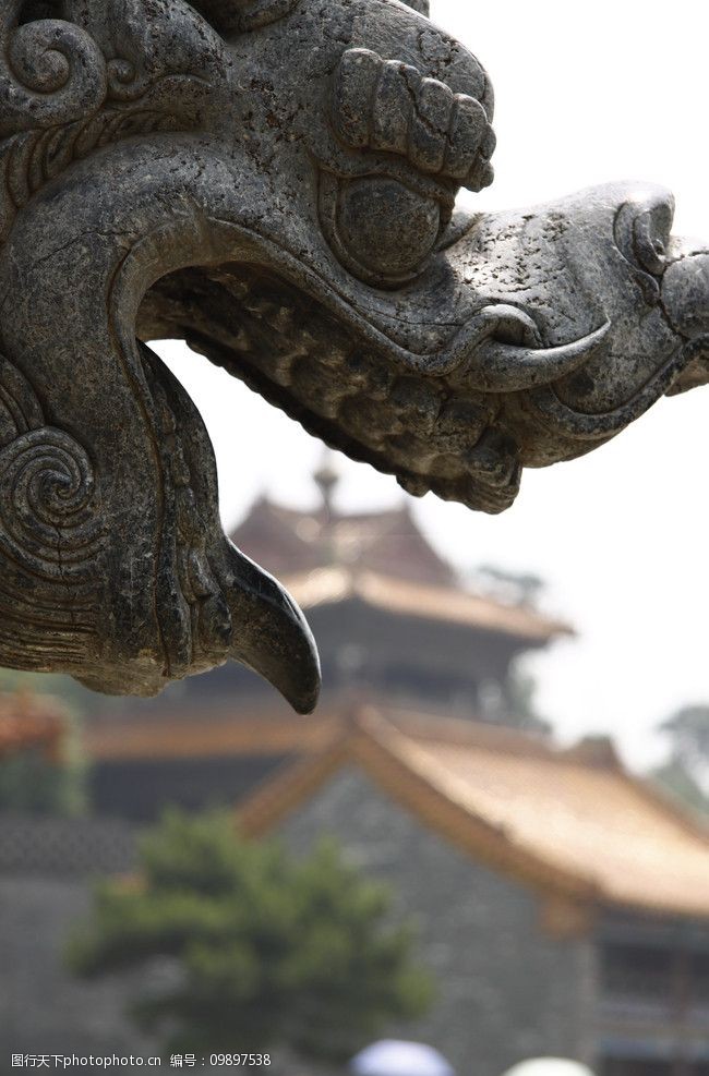 关键词:沈阳北陵里 龙头 雕塑 建筑园林 摄影 72dpi jpg