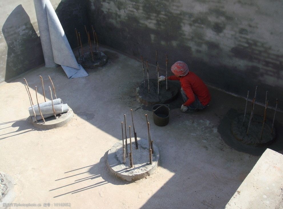 关键词:建筑工地 土木工程 建楼 盖房子 建筑 工人 钢筋 脚手架 建筑