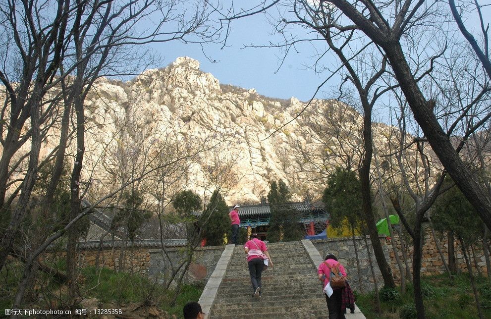 关键词:嵩山爬山阶梯 天地之中 登封 登山 国内旅游 旅游摄影 摄影