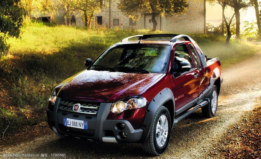 菲亚特小客货车图片