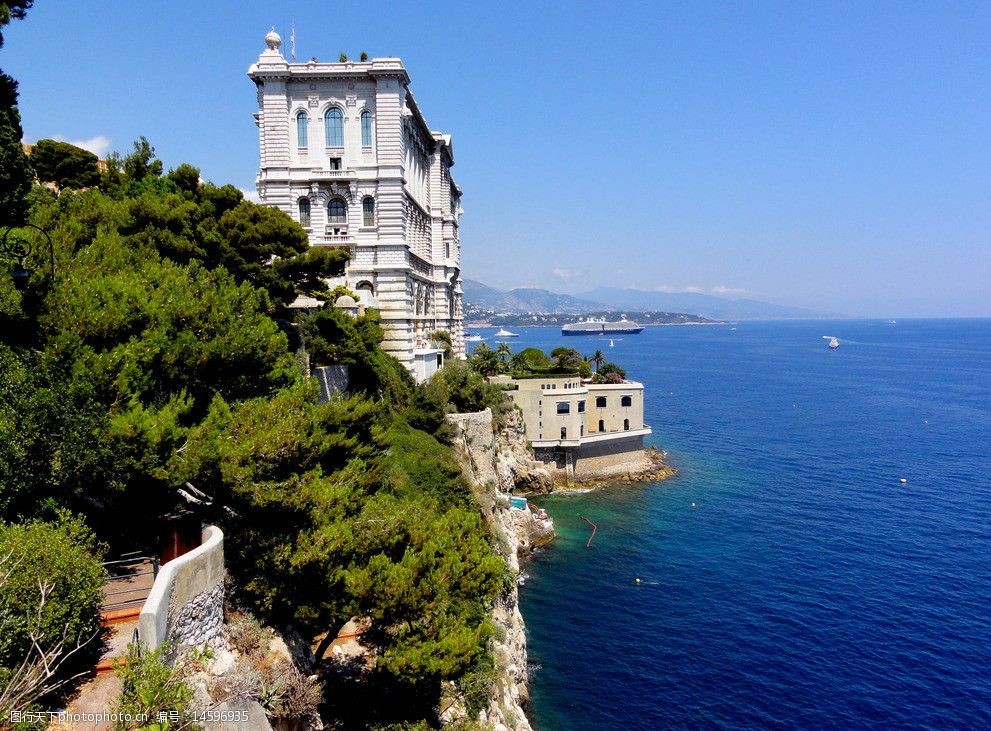 悬崖上的建筑图片