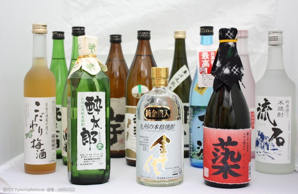 日本酒图片