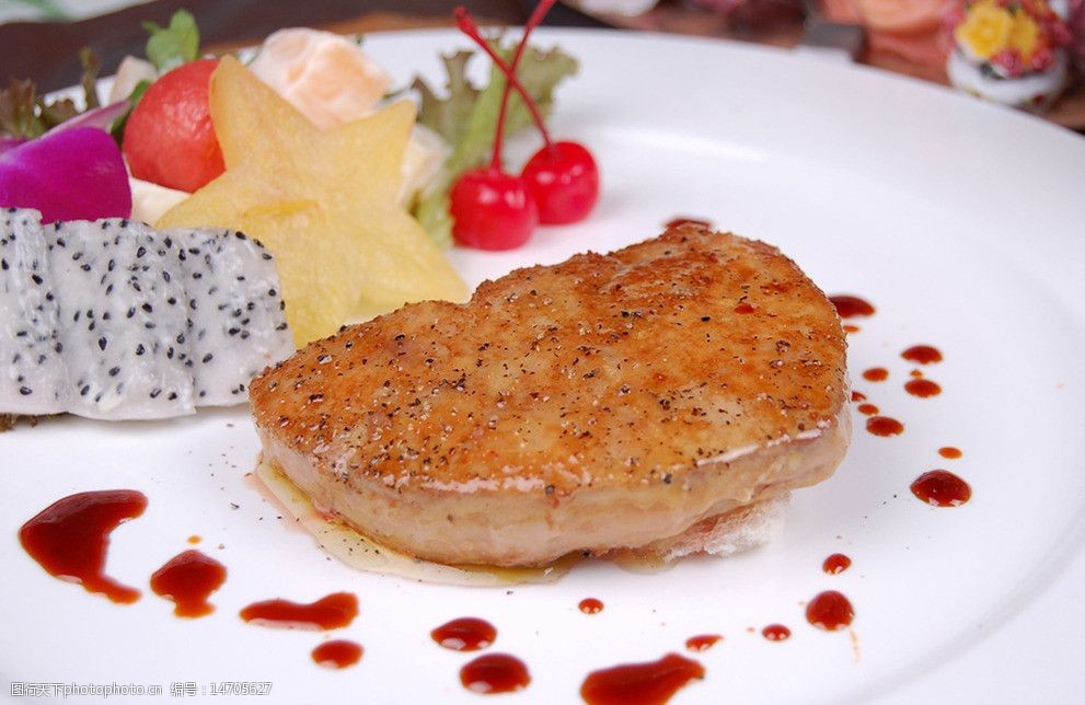 香煎法国鹅肝图片